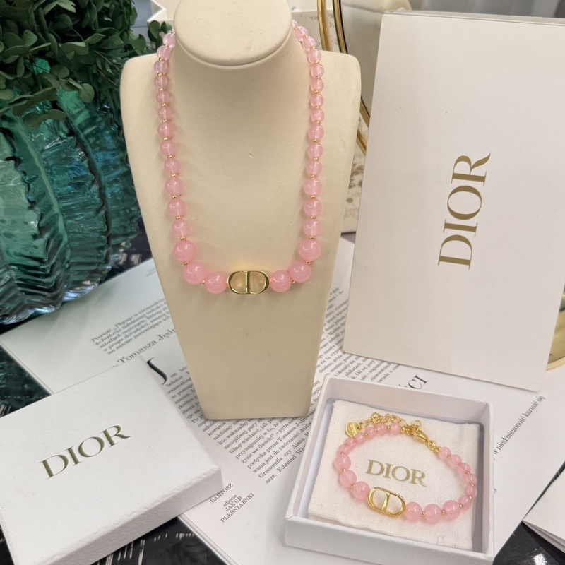 Christian Dior Necklaces